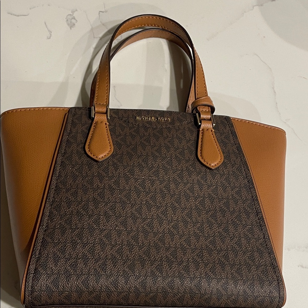 NWTMichael Kors Brown Logo & Tan Leather Tote